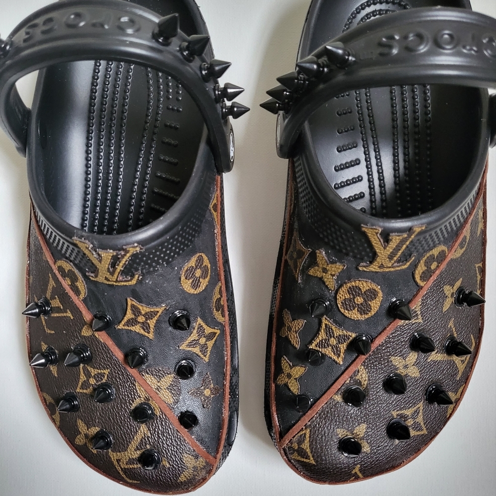 Custom crocs